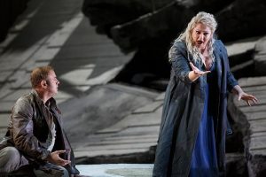 Lucas Meacham and Christine Goerke in Les Troyens. Todd Rosenberg photography