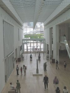 Griffin Court in the Modern Wing of the Art Institute of Chicago. Photo by Jodie Jacobs