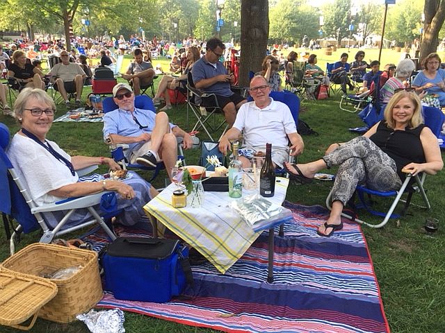 Wayne, IL residents Cindy and Jim, L, enjoy picnicking at a CSO concert at Ravinia Festival with Kildeer friends Steve and Valerie. (JJacobs photo)