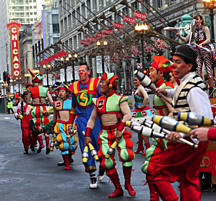 Performers stop in front of Macy's during a past Chicago Thanksgiving Day parade (City of Chicago photo)