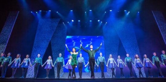 Riverdance cast at Cadillac P:alace Theatre in Chicago (Jack Hartin Photo)