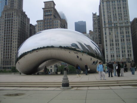 Cloud Gate in Millennium Park (J Jacobs photo) 