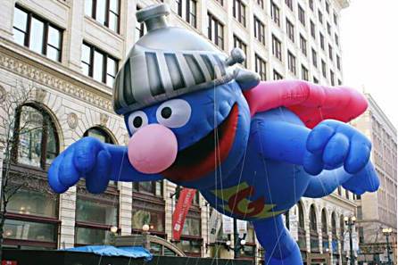 A giant helium baloon floats over State Street during a Chicago Thanksgiving Parade. (J Jacobs photo)